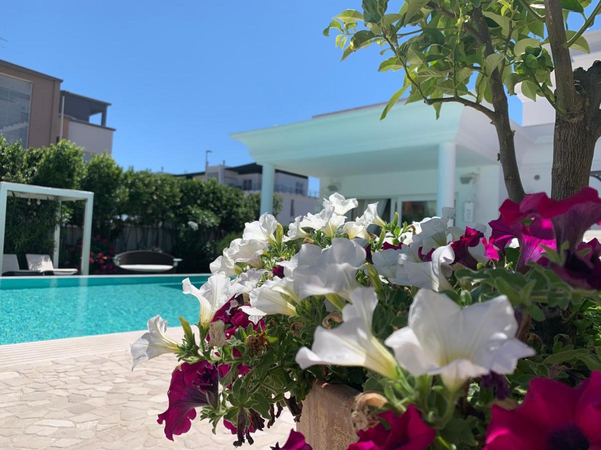 Hotel White House Luxury Hospitality Olbia Exterior foto